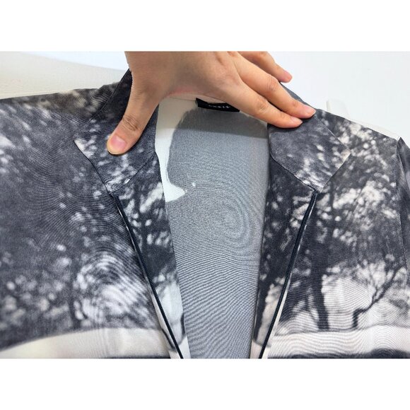 Akris Three Women Vivian Maier Print Silk Top Blouse Black Gray Photo Car 8 - Picture 5 of 16